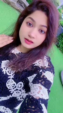 A post by @renaahmed_29 on TikTok caption: সব মিসা কথা আমি আপনাকে কোন ভাবেই চাই না🤪#renaahmad #foryou #foryoupage #viralvideo #followme #unfreezemyacount #london🇬🇧 #bdtiktokofficial🇧🇩 