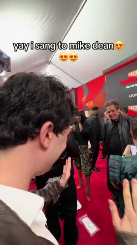 A post by @harry.daniels on TikTok caption: chxrry in the background im crying #mikedean #travisscott #theweeknd #producer 