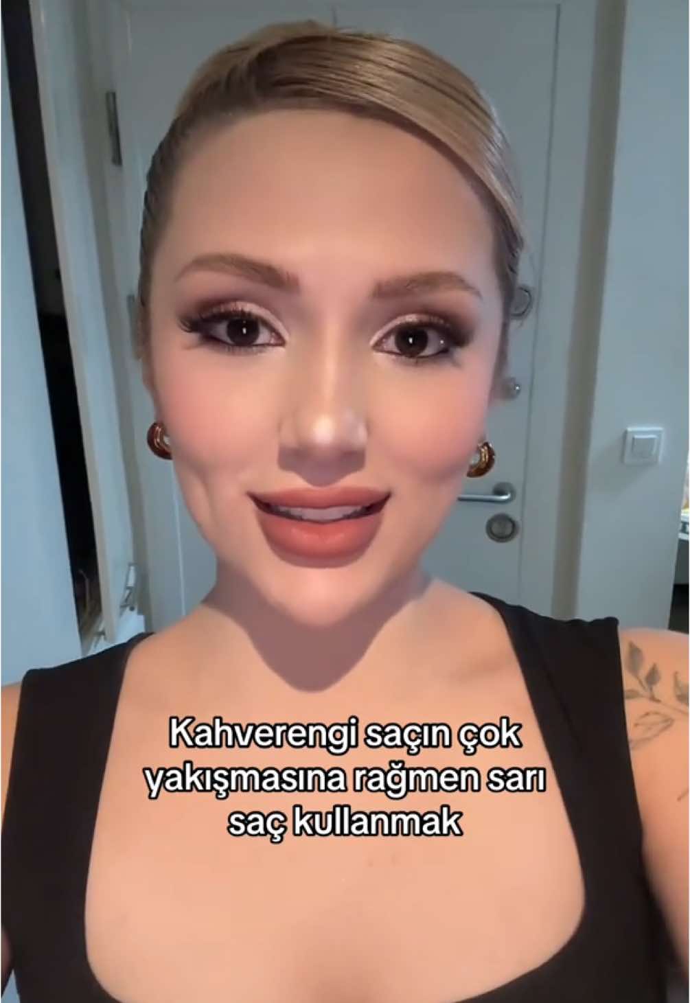 A post by @aybukeyim on TikTok caption: kararsizim