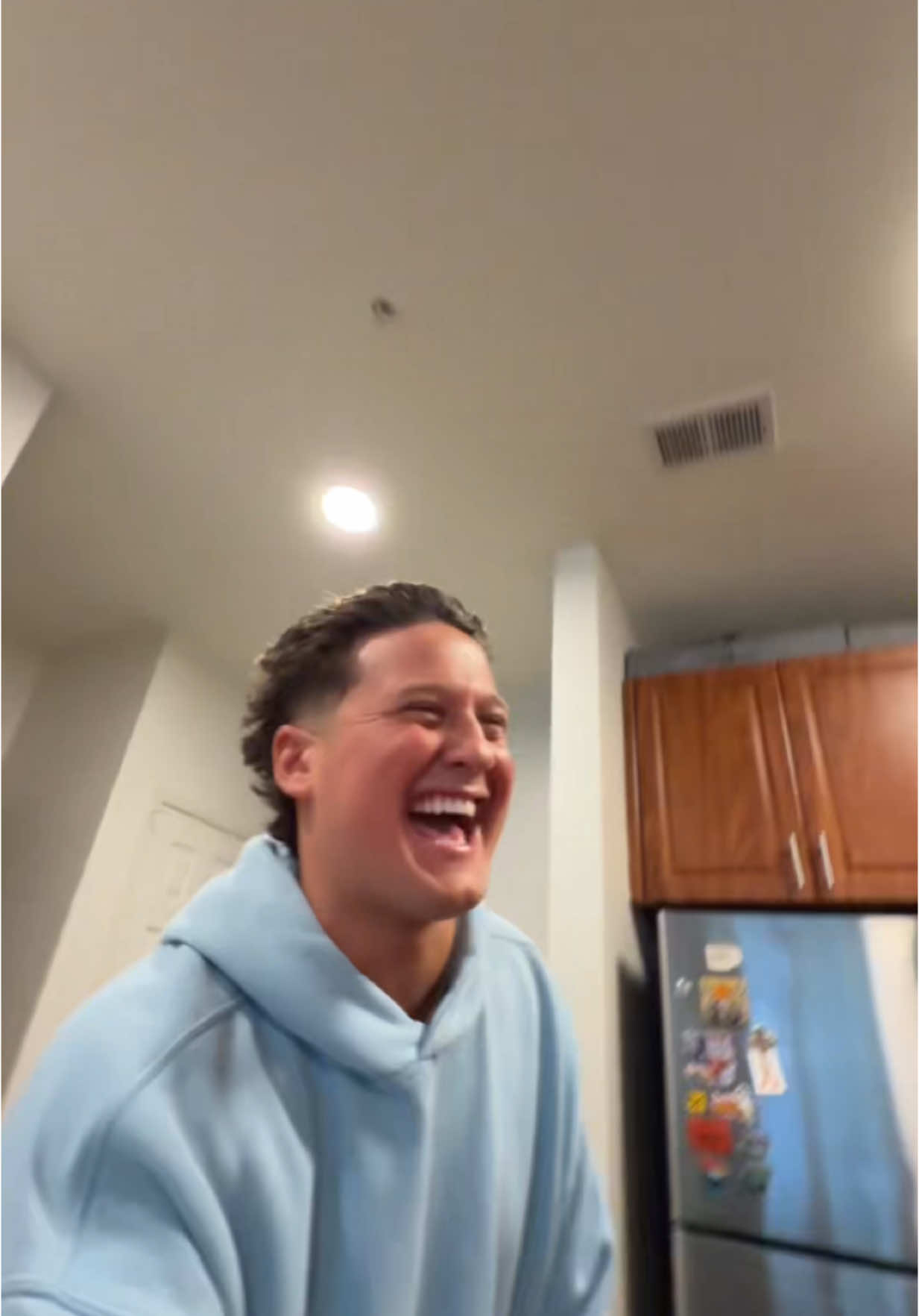 A post by @vincentgiganteee on TikTok caption: No clue @Ian Garrone @abercrombie 
