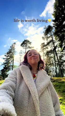 A post by @thistrippyhippie on TikTok caption: deep breaths🤍🌿🌞 #MentalHealth #lifeisworthliving #fyp #foryou #chronicillness #cervicaldystonia #foryoupage #mentalhealthmatters 