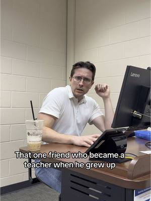 A post by @joerauth_ on TikTok caption: Don’t do it #fyp #school #friends #MaestriDelPov 