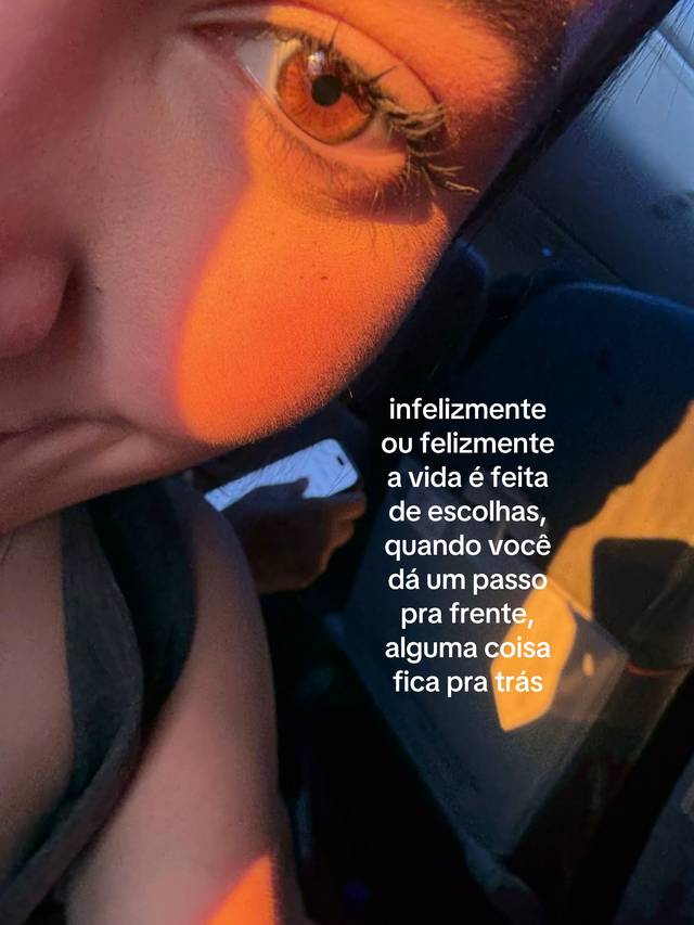 A post by @juliapimentelreal on TikTok caption: :)
