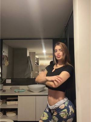 A post by @laurasahar00 on TikTok