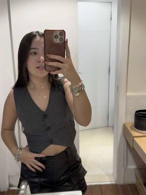 A post by @.familiapimentel on TikTok caption: Cheguei em casa