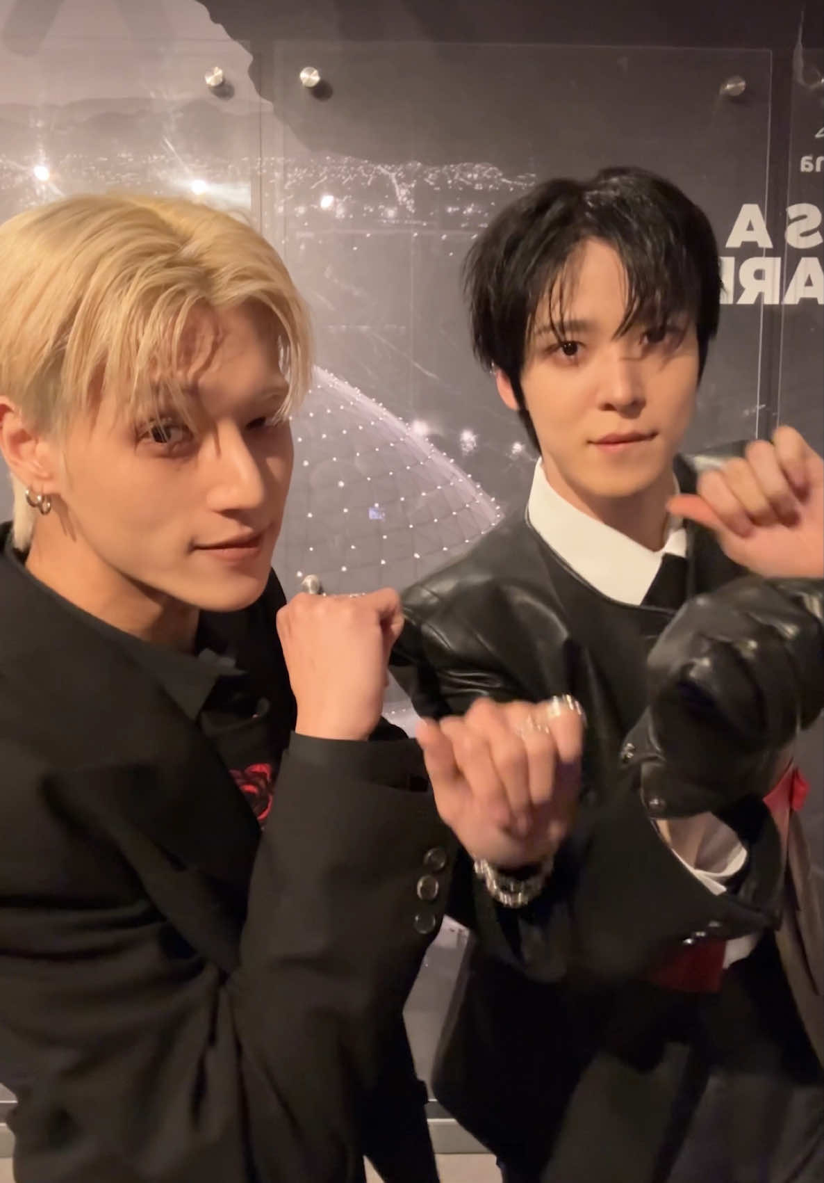 A post by @ateez_official_ on TikTok caption: 🔥 #ATEEZ #에이티즈 #YUNHO #윤호 #WOOYOUNG #우영
