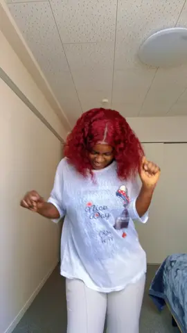 A post by @reinecoulibaly15 on TikTok caption: #cejour-là 