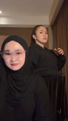 A post by @babyshimaofficial on TikTok caption: asik kau je yang cakap!! bagi aku pula yang bercakap!!  Malam ini “maya hari gawai” 9pm❤️❤️@Atiqah_Wafiya #sitijamu #mall #babyshima #mayaharigawai #fyp #sarawak 