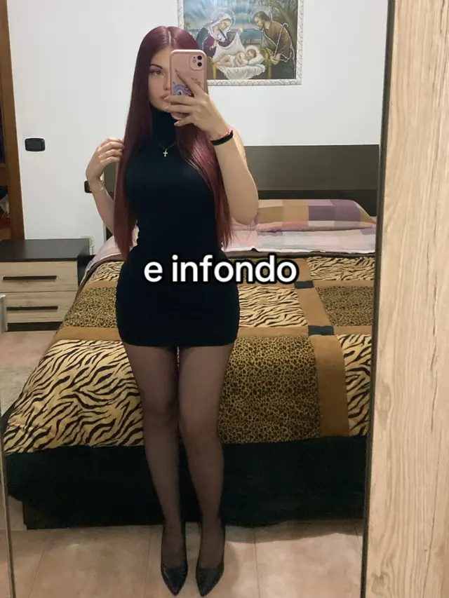 A post by @anamariarosu190104 on TikTok caption: #fyp #perte #couple 