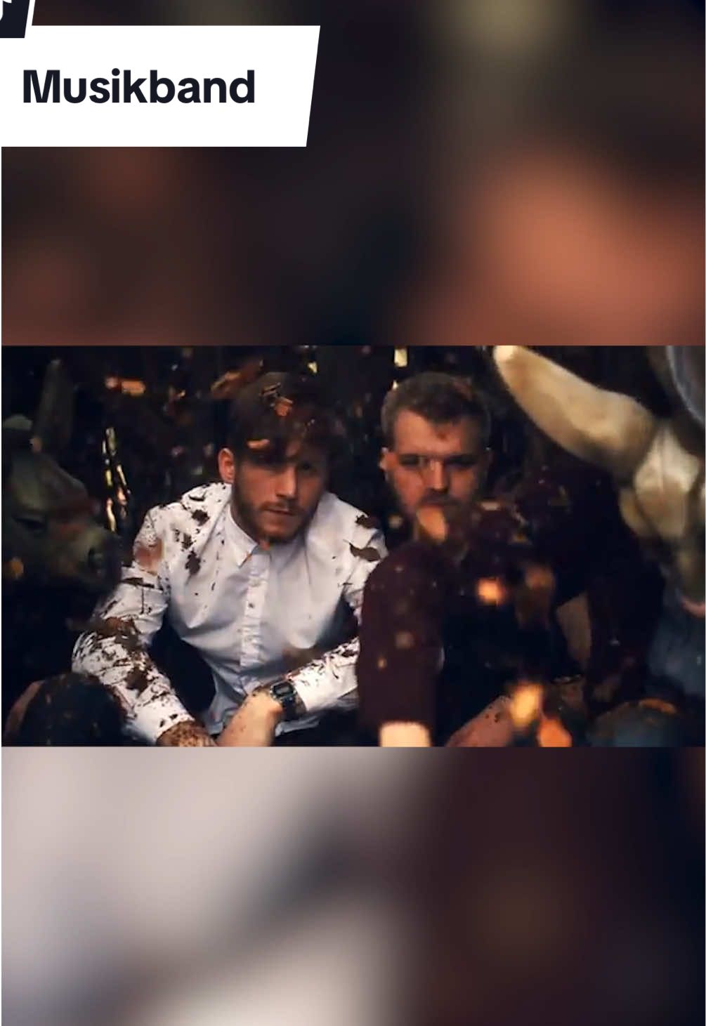 A post by @tahsims_interviewformat on TikTok caption: Imagine du bist Alicia Keys Vorband und gibst dann auf. 🫢 @Malte Zierden @tahsim bro  #maltezierden #tahsimsinterviewformat #tif #aliciakeys #band 