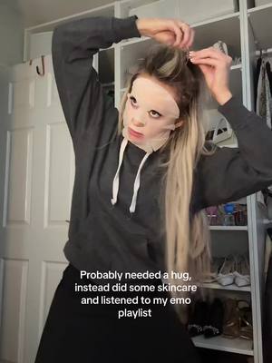 A post by @emmalouuisse on TikTok caption: It heals the soul✌🏻 i also stole my mans hoody 👍🏻 #fyp #foryou #foryoupage #relatable #comedy 