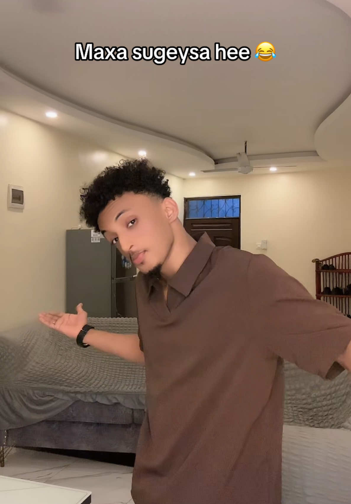 A post by @azmar_mohamed on TikTok caption: Shekada walisku fahme 😂#fouryou #Viral #fyp #CapCut ❤️