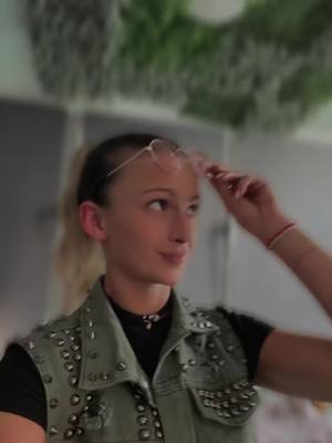 A post by @lena_like on TikTok