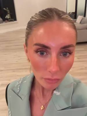 A post by @the_lady_j_ on TikTok caption: #thatsnew #ohgoodnesswhat #noexcuseforcheatng 