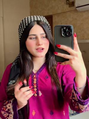 A post by @kubrakhan665 on TikTok caption: 🥺#kubrakhan665 