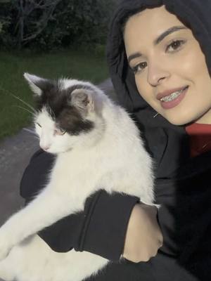 A post by @denisa_cristina13 on TikTok caption: Avem dailyy🔥 #foryoupage❤️ #romania🇷🇴 