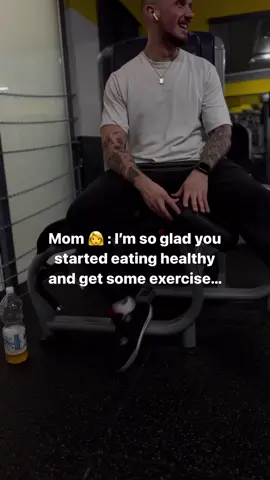 A post by @_ste.fit_ on TikTok caption: Sorry mom 🤭#gym #gymmotivation #bodybuilding #beastmodeactivated #gymlegends #fitnessadvice #musclestrenght #gymbro #fitnesspal #proteinbase #bodybuilder #bodybuildingmotivation #gymworkouts #fit #gymlover #gymforlife #gymgoals #gymshark #gymrat