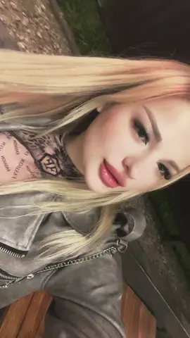 A post by @karina_barbie__ on TikTok caption: ❤️#рекомендации 