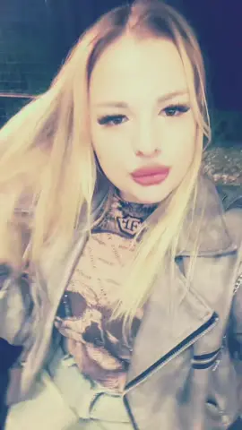 A post by @karina_barbie__ on TikTok caption: ❤️#рекомендации 