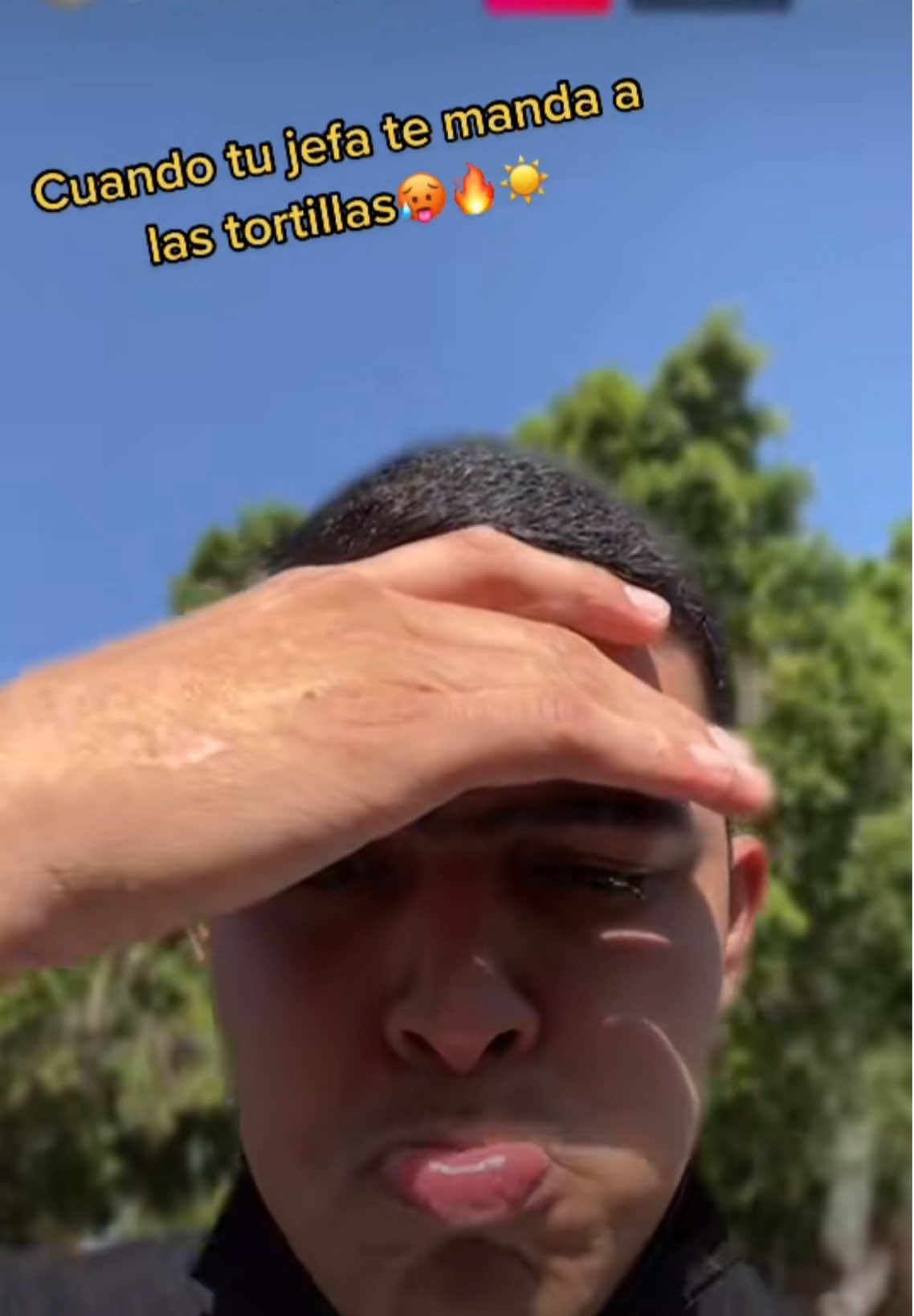 A post by @panterbelikikii_ on TikTok caption: QUE CALOROOOON 🥵🥵🥵  #ARTURITO #PANTERBELICO #PARATI #HAPPY #GUAPO #FYPP #1MVIEWS #VIEWS #GALACTICO #PANTERBELIKIKI  