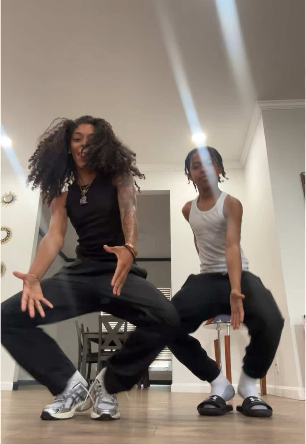 A post by @curlyhairniyahh on TikTok