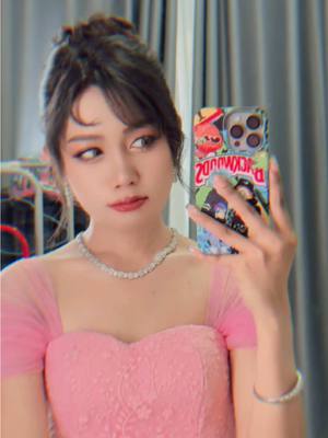 A post by @juju.2001 on TikTok caption: မမလိုခေါ်နော် 🤭@Cindy Makeup & Hair @July Moe ( Official )🇹🇭🇲🇲 