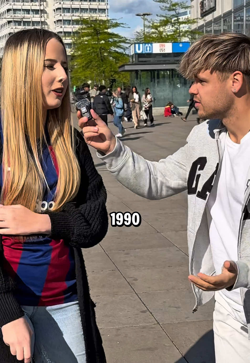 A post by @markoroze on TikTok caption: Lasst uns Ihren Wunsch erfüllen🥹❤️ #fy #fürdich