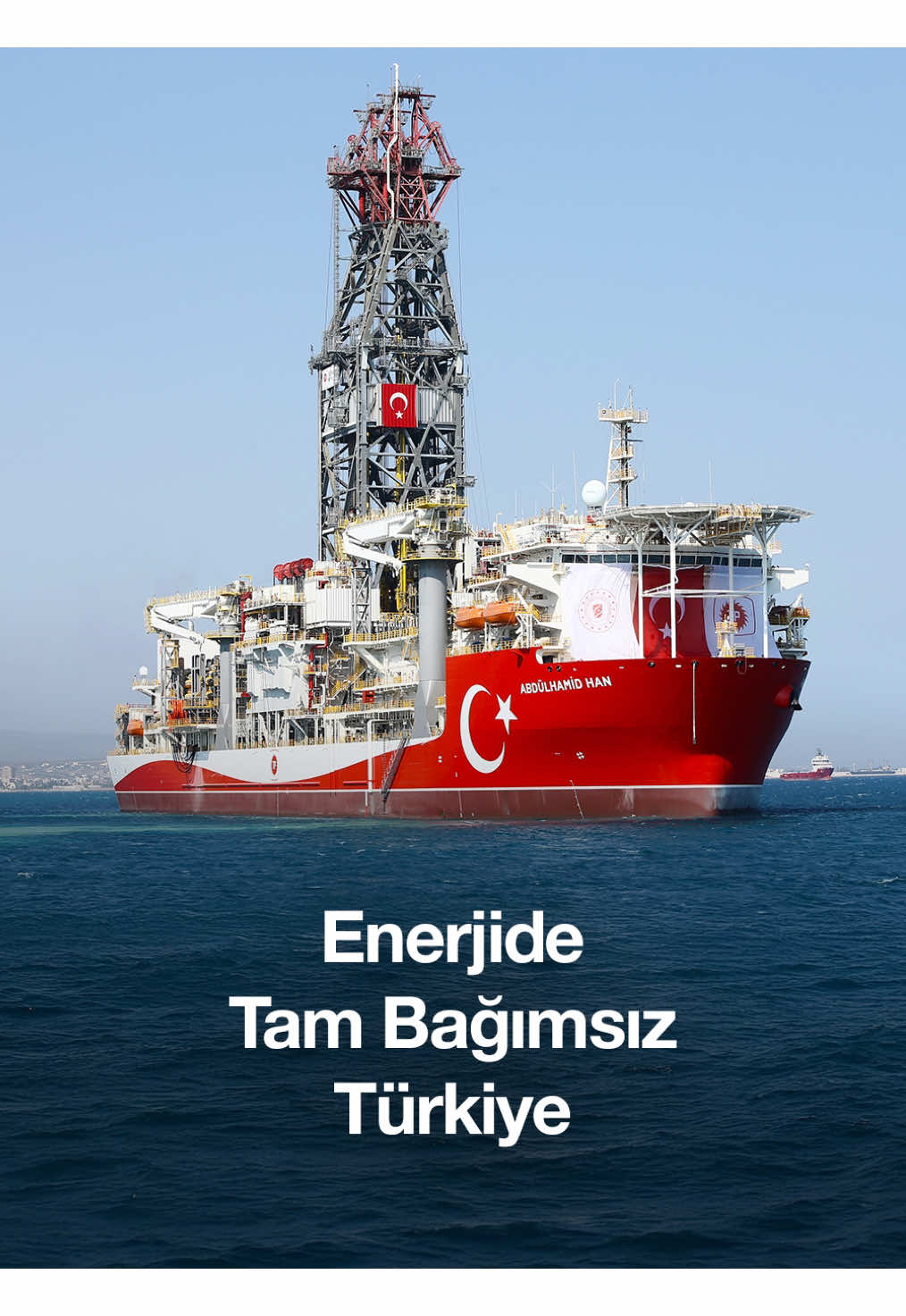 A post by @rtedijital on TikTok caption: Enerjide de tam bağımsız Türkiye hedefimize ulaşana kadar durmadan, dinlenmeden, eleştirilere ve engellere aldırmadan yola devam edeceğiz.