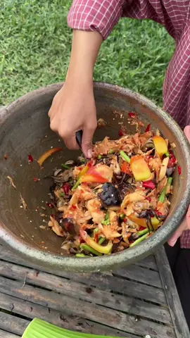A post by @chhomsreypach on TikTok caption: បុ.កបីសាស