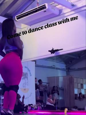 A post by @barbeebandzxxx on TikTok caption: 🫶🏾
