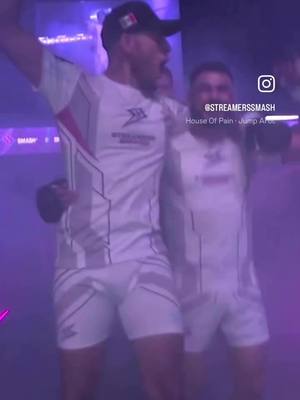 A post by @lazyboyufc on TikTok caption: Esto estuvo locoooo!! #boxing #mma #ufc #kickboxing #mexico #muaythai #boxingtraining #fight #training #traningmotivation #lazyboy #boxeo #martialarts #workout #boxinglife #fighter #motivation #wrestling #sport #caneloalvares #karate #boxer #boxingworkout #sports #champion #knockout #vivamexico #fighting #miketyson #champion