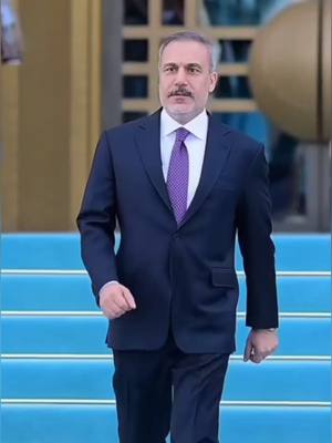 A post by @asenaa.42 on TikTok caption: Biz bitti demeden bitmez... #hakanfidan #fypシ゚viral #kşftt🌷 #❤️ 