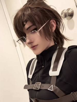 A post by @goldenraetio on TikTok caption: #hangezoe #aot #fypシ 