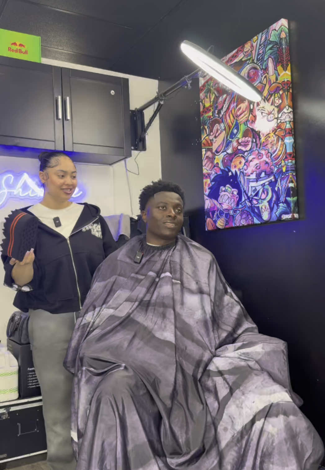 A post by @coco.shinele on TikTok caption: NAPPY BRUSH ?! 😬 @trucktvvv #cocoshinele #fyp #femalebarber #atl 