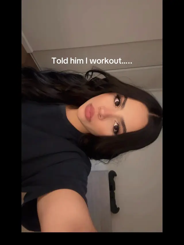 A post by @ivesroz on TikTok caption: babe I do BOTH but muscles 