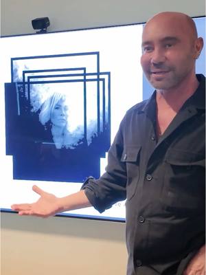 A post by @pekkansemiramis on TikTok caption: Çocuklarım, Hepimizin içinde farklı farklı ruhlar var… ✨ Ama bazı hayatlar var ki hiçbir çerçeveye sığmaz 🖼️ Sizce hayat tek bir çerçeveye sığar mı?  #SemiramisPekkan #Ruhunİzinde #Reels #HayatTekBirÇerçeveyeSığarMı #MahmutAnlar #Sergi