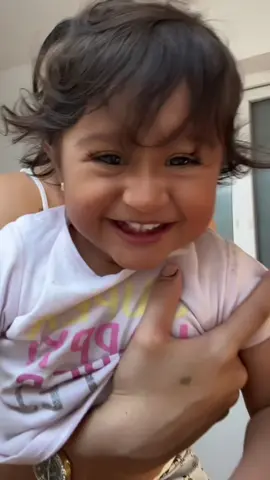 A post by @georgi_d10 on TikTok caption: Iubirea mea ❤️🕊️ După atâta timp în care nu am apreciat sau com la vreo postare . Azi am avut inima să te postez și eu, amintirile cu tine , copilaș iubit îmi tot apar . Ai fost singurul copilaș cu care am atâtea amintiri pe telefon. Doamne , Doamne are grijă de tine acolo sus în cer , ca pe pământ de iubita ce ai fost nu a vrut să te mai lase .🥹🕊️#viral #foryou 