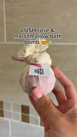 A post by @lushreview on TikTok caption: lush rose & marshmallow bath bomb 😍 #CapCut #viral #lushcommunity #foryoupage #lushproducts #fyp #viralvideo #viraltiktok #foryou #lush #lushbath #lushcosmetics #bathbomb #foryoupageuk 