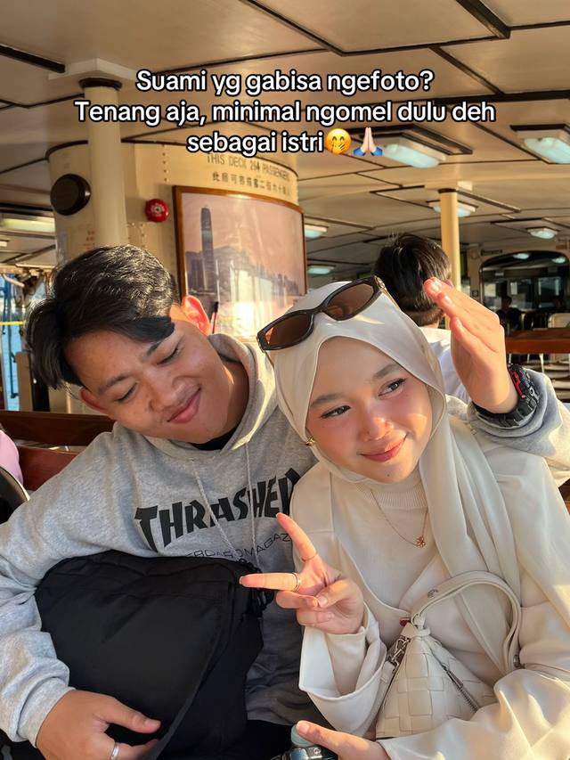 A post by @ddhivaaaa on TikTok caption: Berkat ngomel dan badmood tiap hasil fotonya jelek
