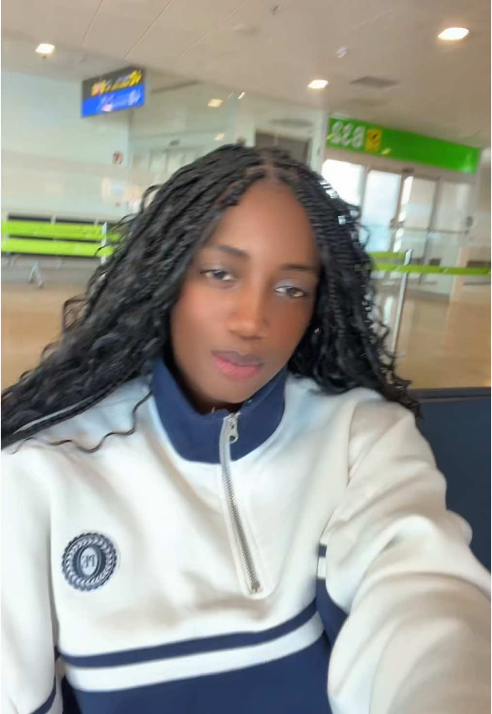 A post by @raitaofficiel on TikTok caption: 🛫