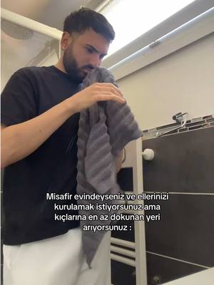 A post by @rodi_ozz on TikTok caption: 👀
