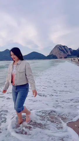 A post by @ritustm on TikTok caption: #creatorsearchinsights #fypシ #tik_tok #ritustm💞 #nepalkorea🇰🇷🇳🇵tiktoklover #foryoupage 