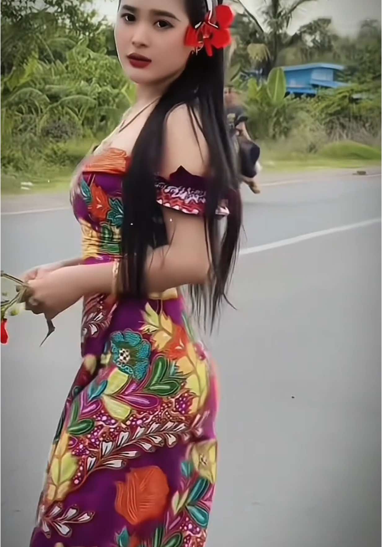 A post by @cherry2cherry on TikTok caption: သံသရာတကွေ့ကွေ့မှာလဲ မဆုံပါရစေနဲ့ ရှင်😔#tiktok #tiktokmyanmar🇲🇲 #p #ဘဝကိုအရှုံးမပေးကြသူးများ💪 #မန်းလေးမိုးကုတ်ကားလမ်းချယ်ရီကွမ်းယာဆိုင် 