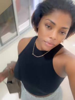 A post by @mariantumba001 on TikTok caption: #cejour-là 