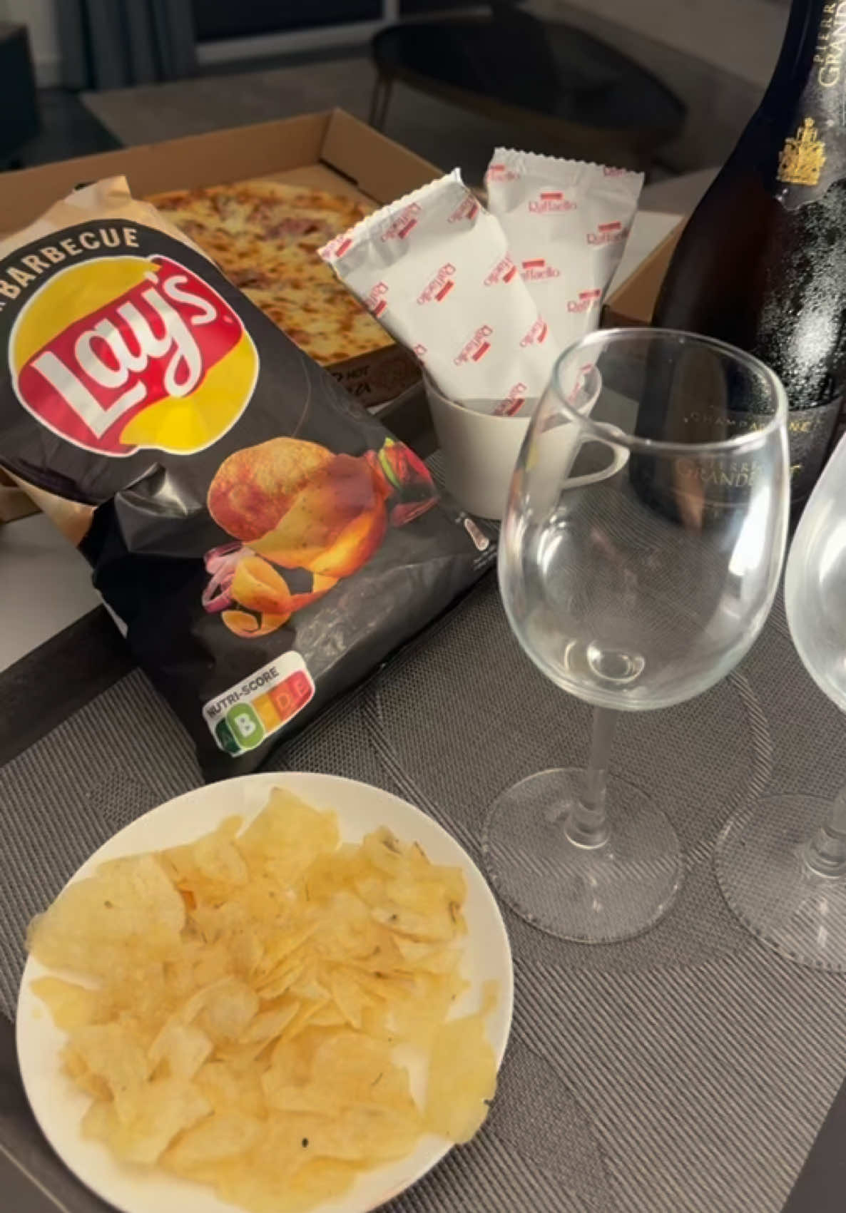 A post by @bonboncaramel242 on TikTok