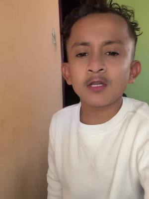 A post by @tiocolocho7 on TikTok caption: Gracias a todos los q me mandan regalitos en mis lives los amo 🥳😍🤣