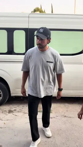 A post by @lazyboyufc on TikTok caption: @Julio Arias  En su primera clase de MMA!! #boxing #mma #ufc #kickboxing #mexico #muaythai #boxingtraining #fight #training #traningmotivation #lazyboy #boxeo #martialarts #workout #boxinglife #fighter #motivation #wrestling #sport #caneloalvares #karate #boxer #boxingworkout #sports #champion #knockout #vivamexico #fighting #miketyson #champion