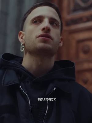 A post by @faridieck on TikTok caption: Wos. Documentales y Reflexiones. Sígueme aquí @faridieck para más relatos y reflexiones.