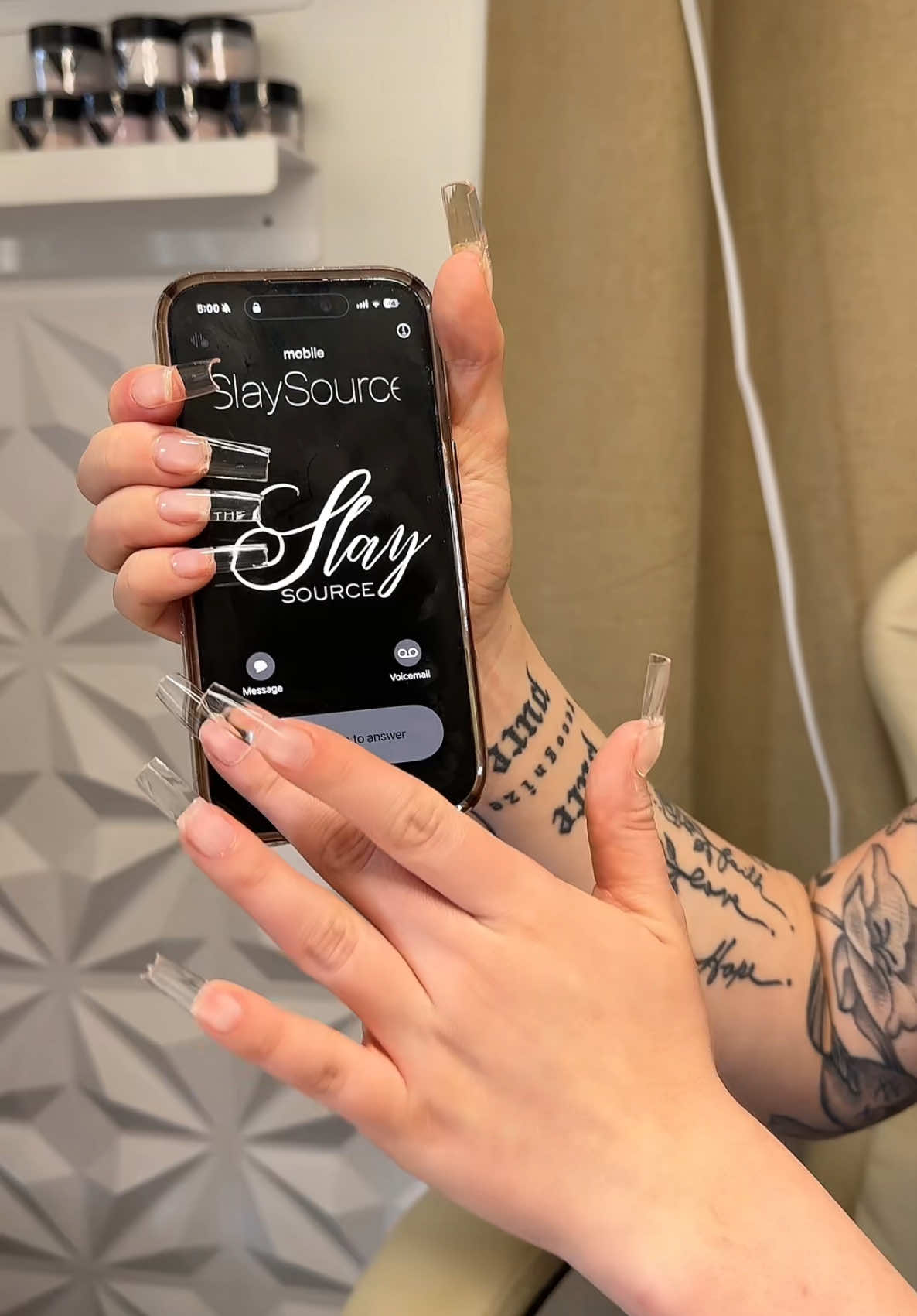 A post by @babessdreaa on TikTok caption: INCOMING CALL FROM @slaysource 😍 thank you for slaying my nails boo! #fypシ #fyp #nails #nailtech 