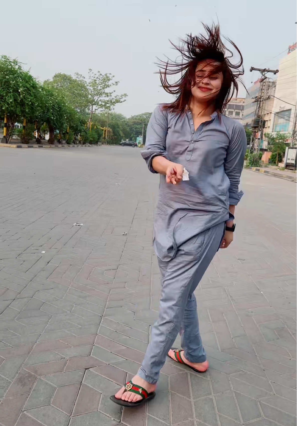 A post by @alishanofficial_ on TikTok caption: Soft moves✨🫰🏻 #lahore #fypシ #alishanfam 